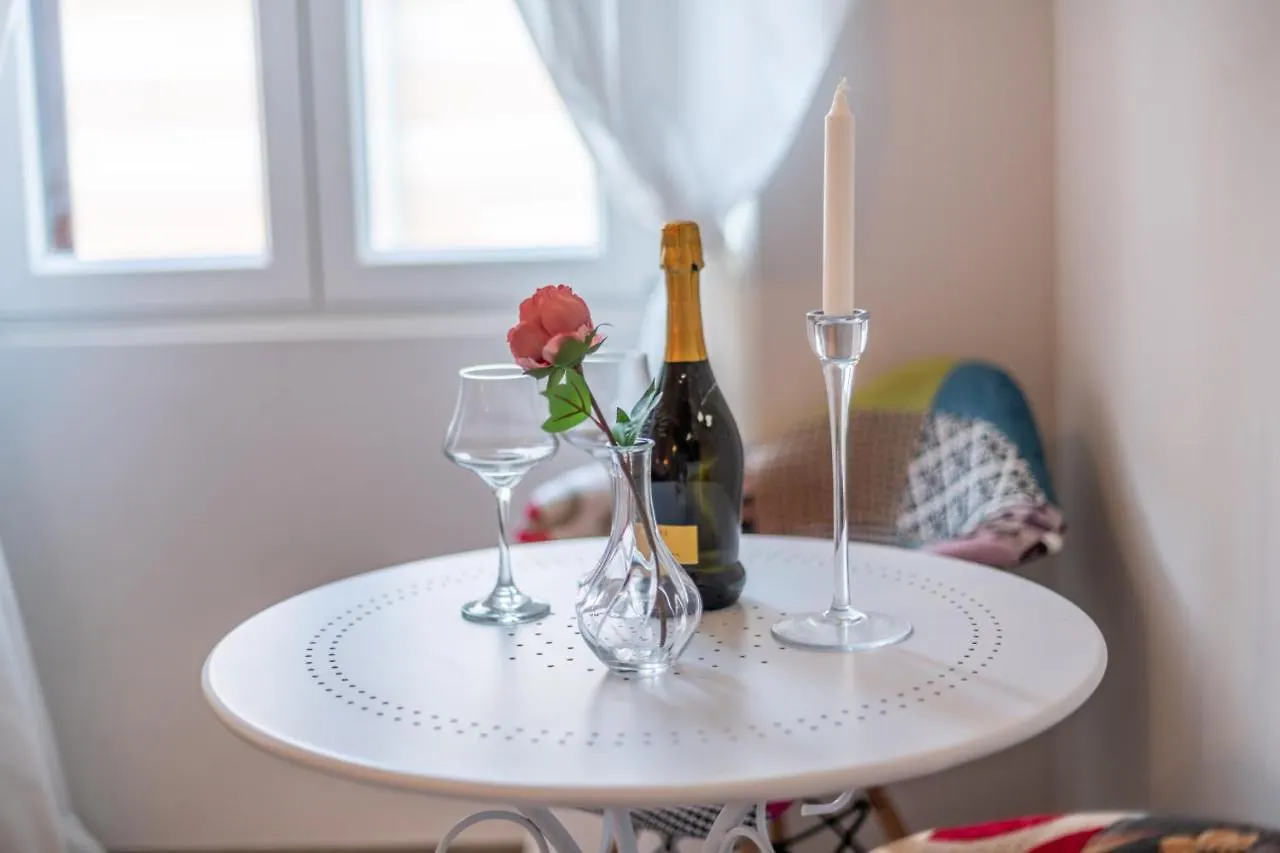 Διαμέρισμα Old City Romantic Studios 4 With Free Private Parking Πούλα