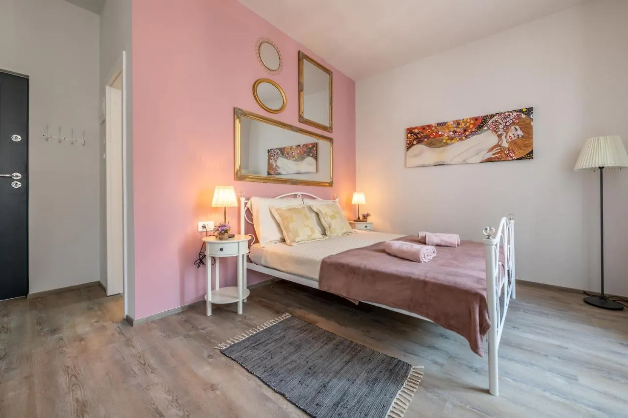 Old City Romantic Studios 4 With Free Private Parking Πούλα Κροατία