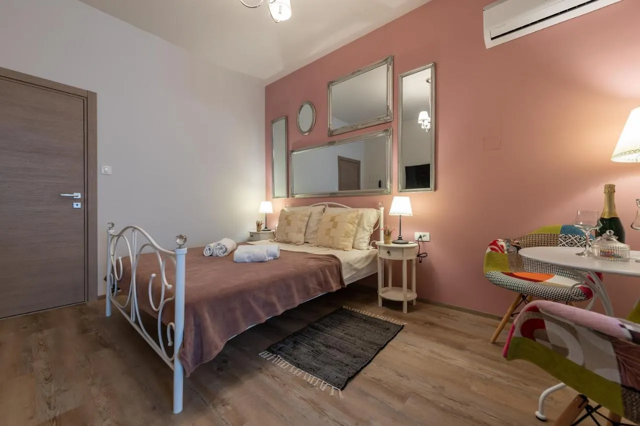 Διαμέρισμα Old City Romantic Studios 4 With Free Private Parking Πούλα