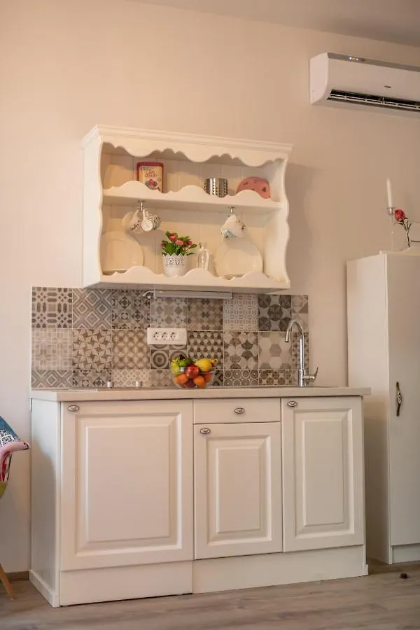 Διαμέρισμα Old City Romantic Studios 4 With Free Private Parking Πούλα