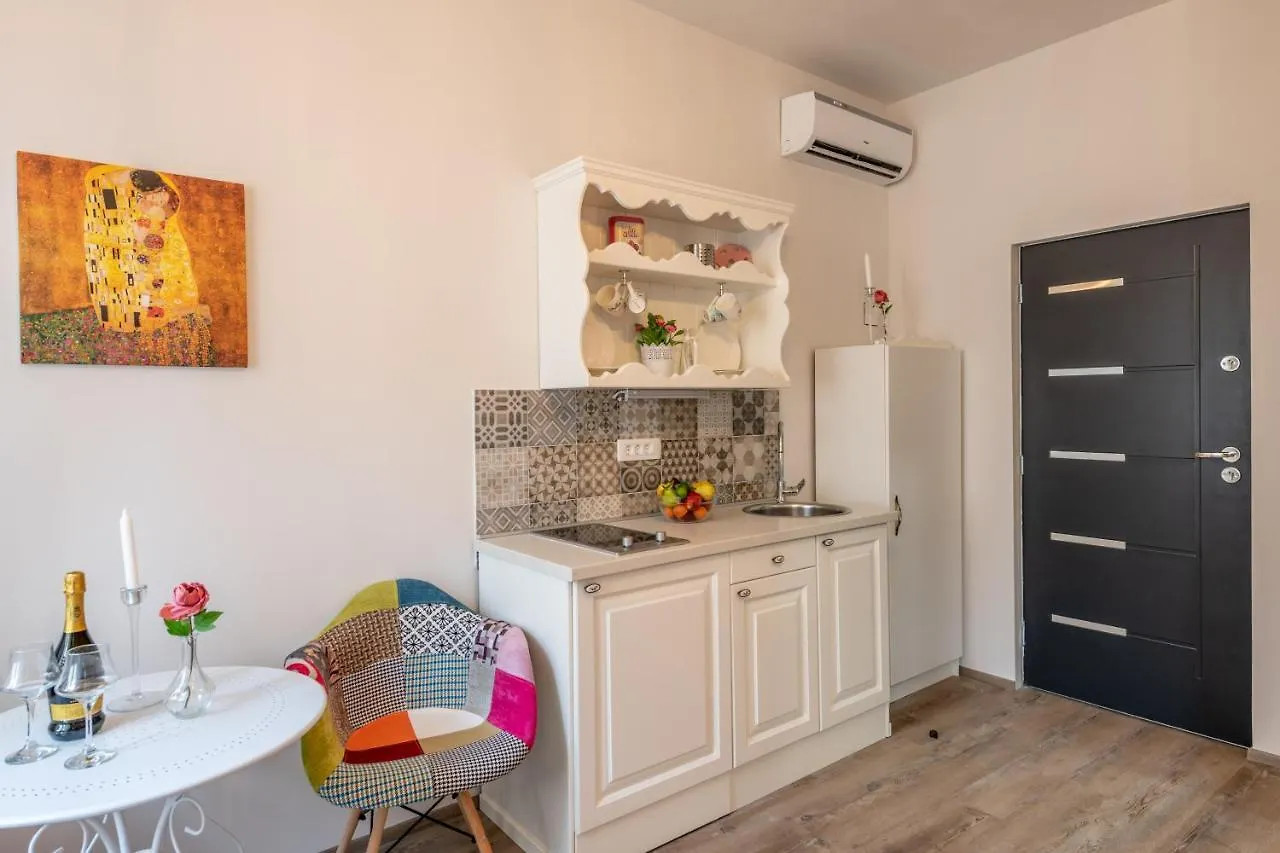 Διαμέρισμα Old City Romantic Studios 4 With Free Private Parking Πούλα